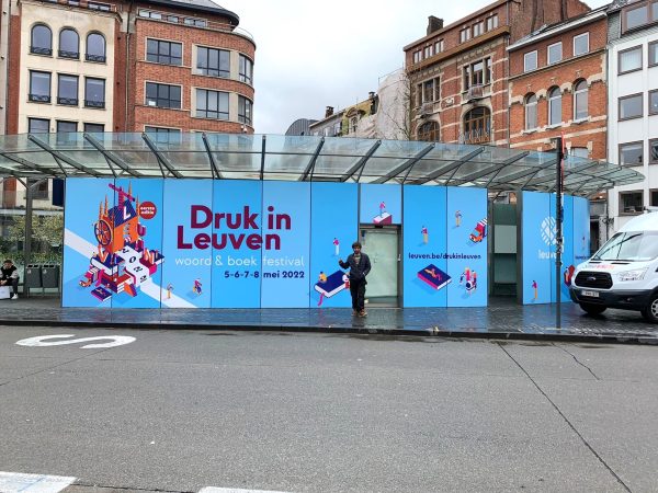 Digital print in city of Leuven at bus station. Wrapped with Grafityps self-adhesive film P20 + P24, done by Shannon (Belgium)